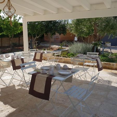 Casa Litara Bed & Breakfast Cutrofiano Bagian luar foto