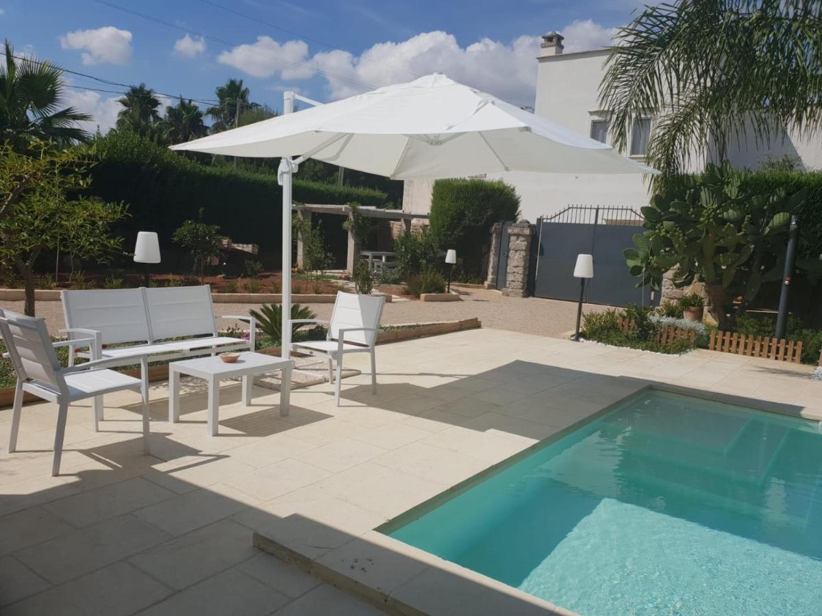 Casa Litara Bed & Breakfast Cutrofiano Bagian luar foto