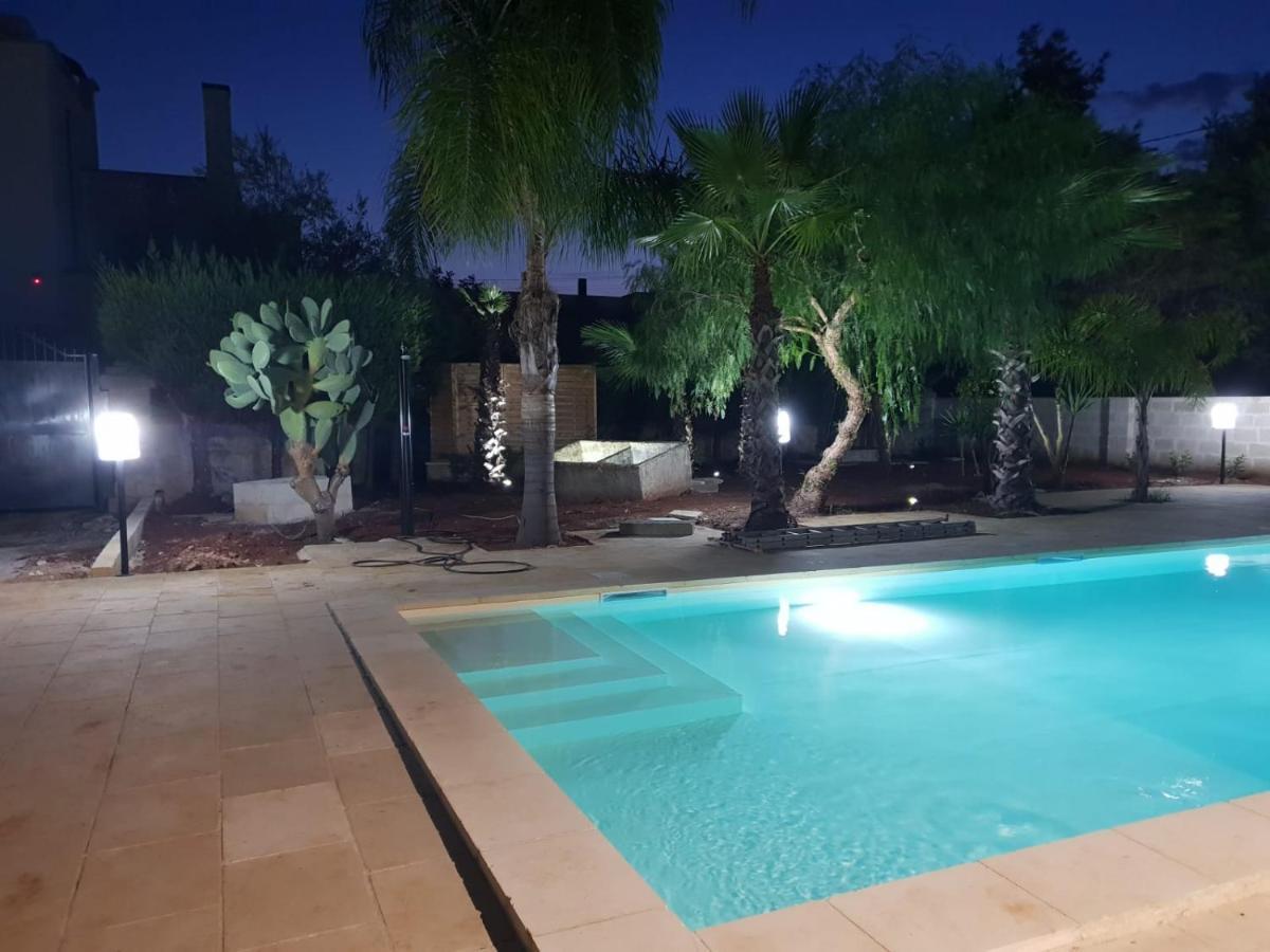Casa Litara Bed & Breakfast Cutrofiano Bagian luar foto