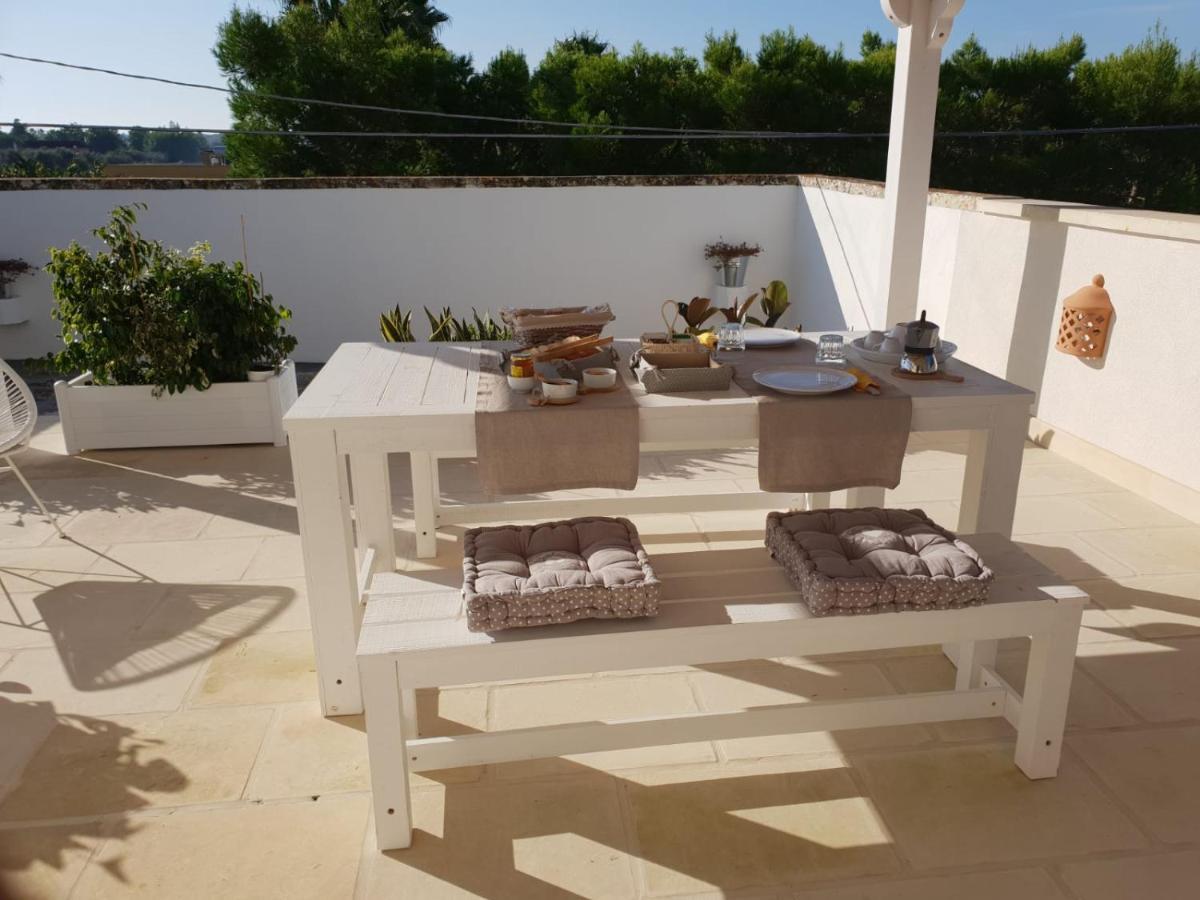 Casa Litara Bed & Breakfast Cutrofiano Bagian luar foto