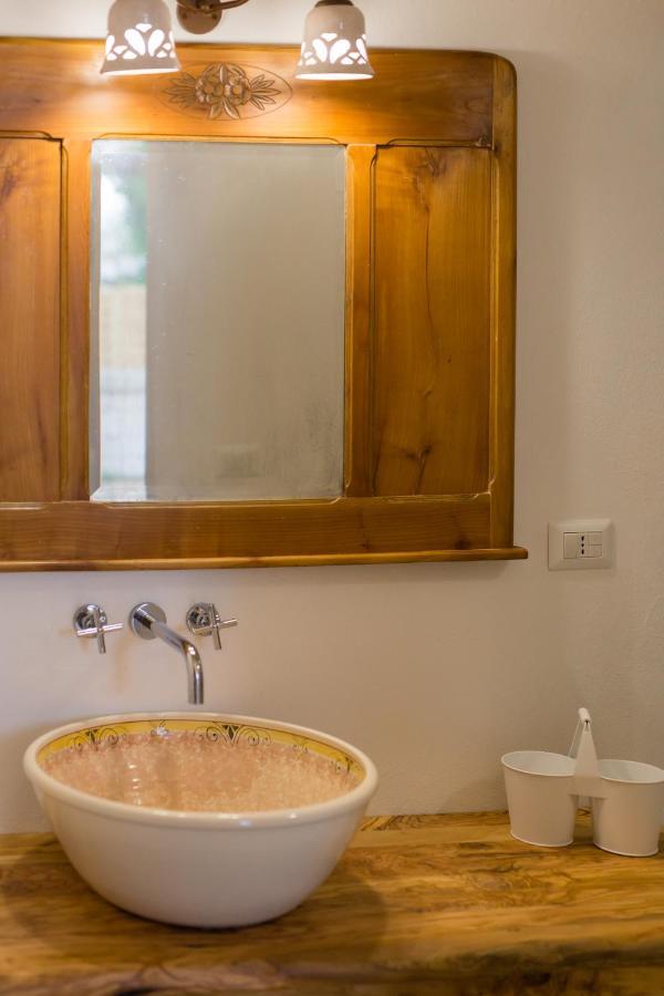 Casa Litara Bed & Breakfast Cutrofiano Bagian luar foto