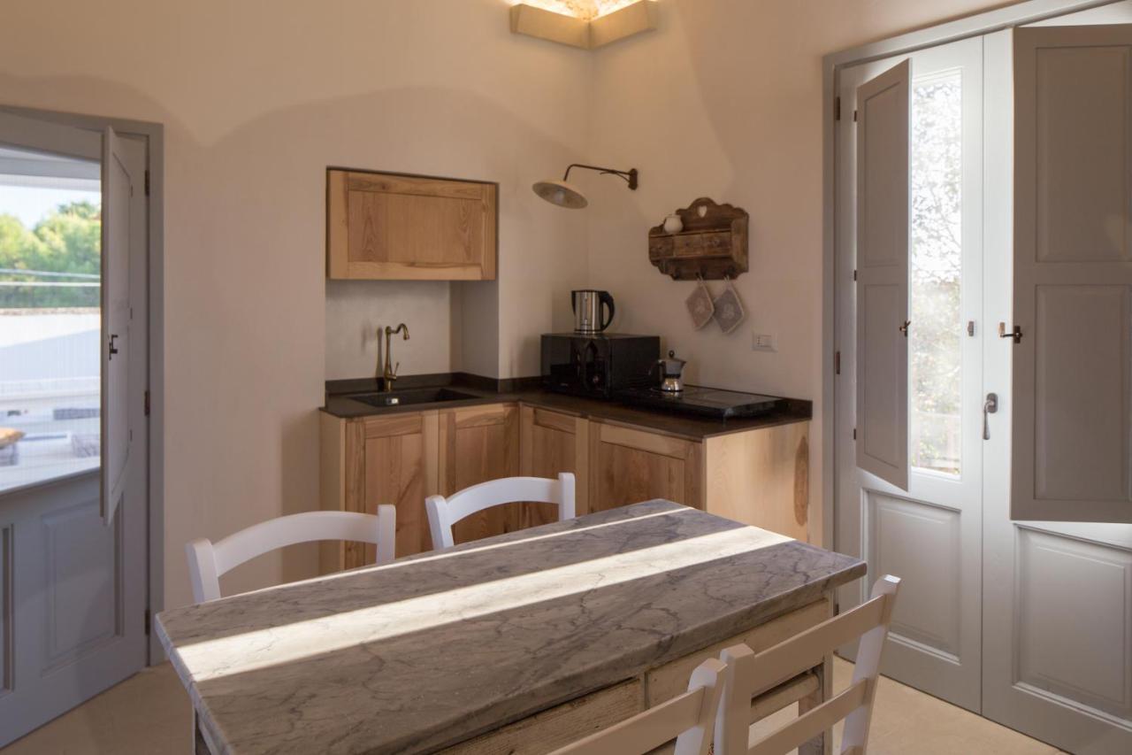 Casa Litara Bed & Breakfast Cutrofiano Bagian luar foto